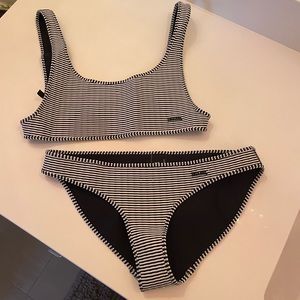 triangl bikini black and white size small